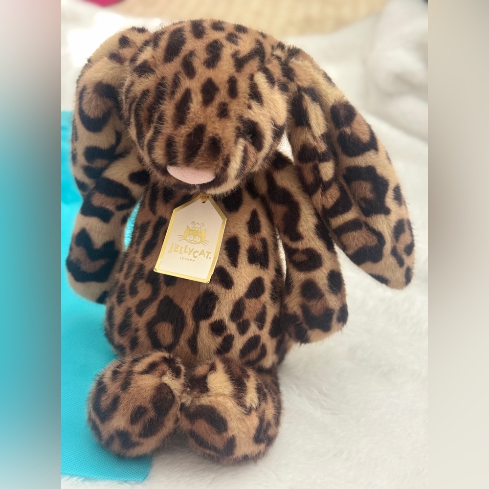 Jellycat Cobblehop bunny Ruby Cruiser Exclusive/ Authentic/ NWT - Picture 3 of 7
